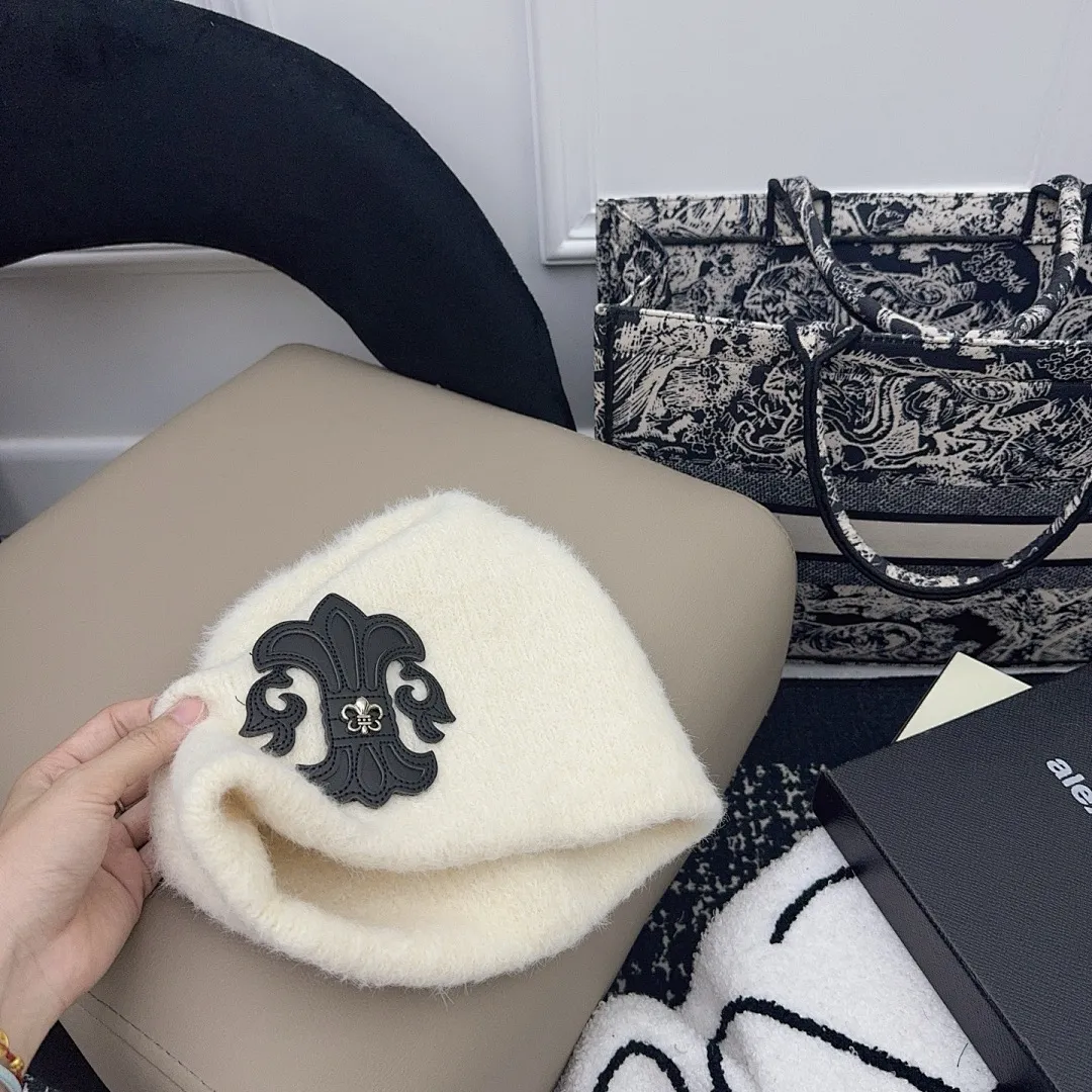 跑量🉐55 克罗心~爆款堆堆帽!