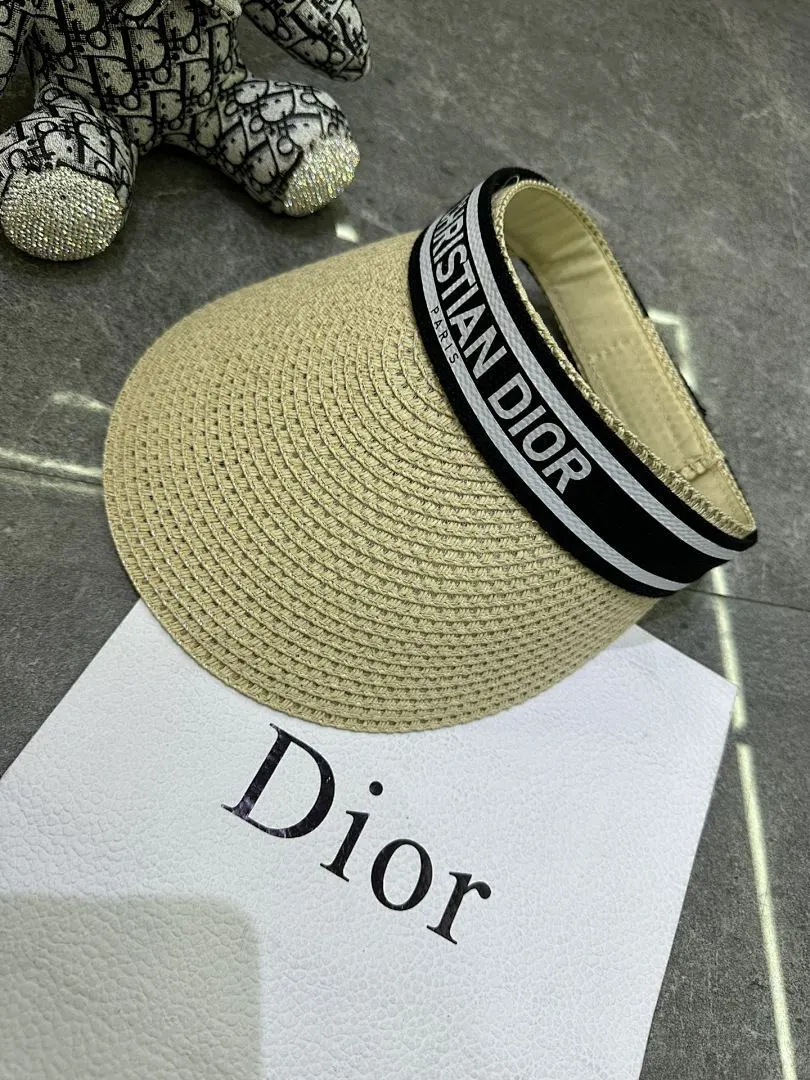 迪奥爆款空顶帽