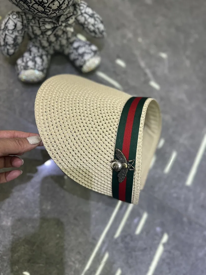 Gucci 爆款蜜蜂🐝空顶帽