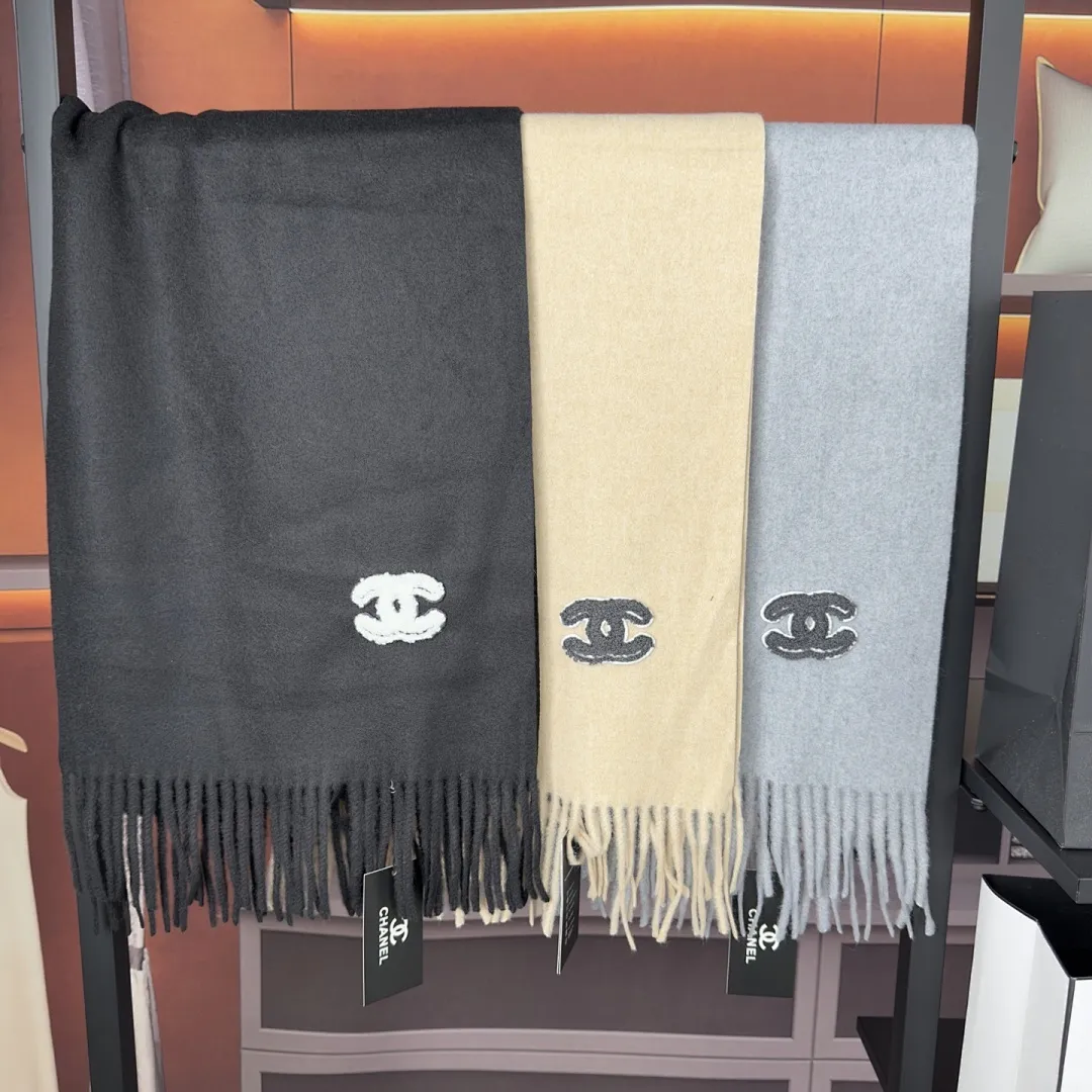 小香 单条围巾30%羊毛