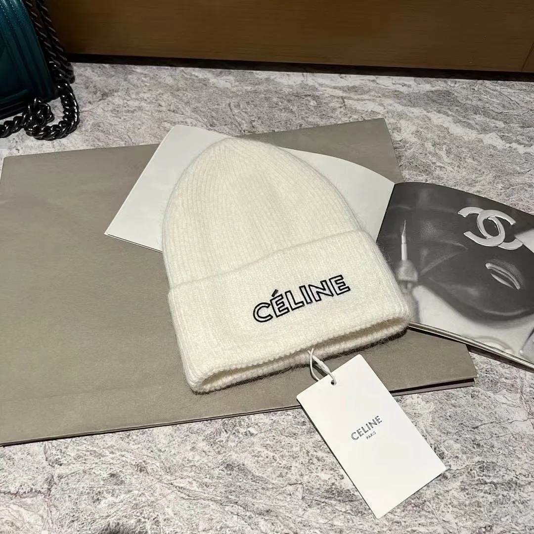 CELINE 兔毛针织帽