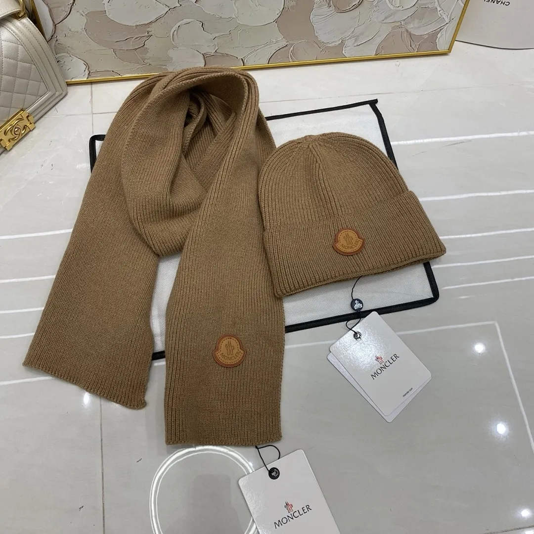 Moncler 羊绒针织帽+围巾🧣