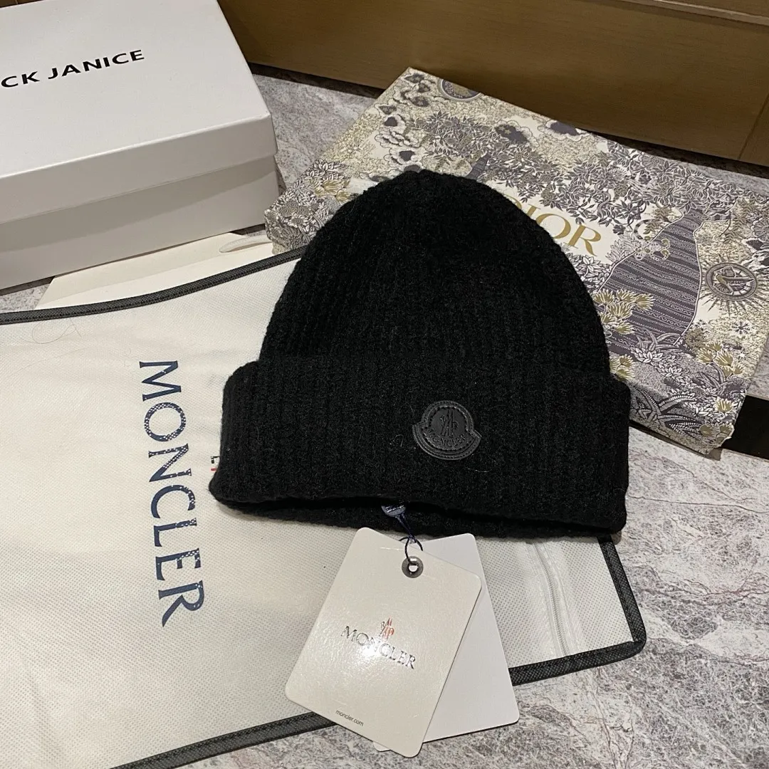 Moncler 羊毛针织帽