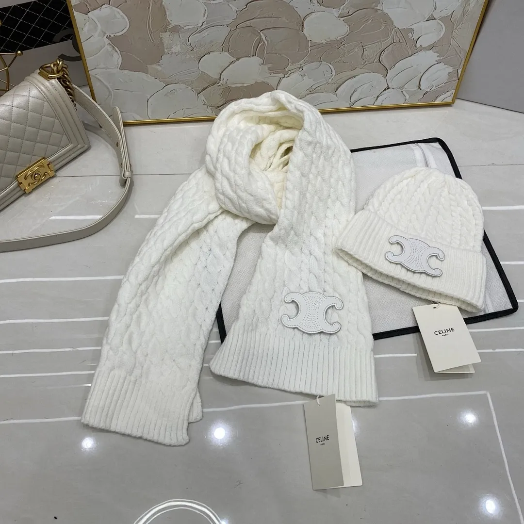 Celine赛琳 麻花羊绒针织帽+围巾🧣