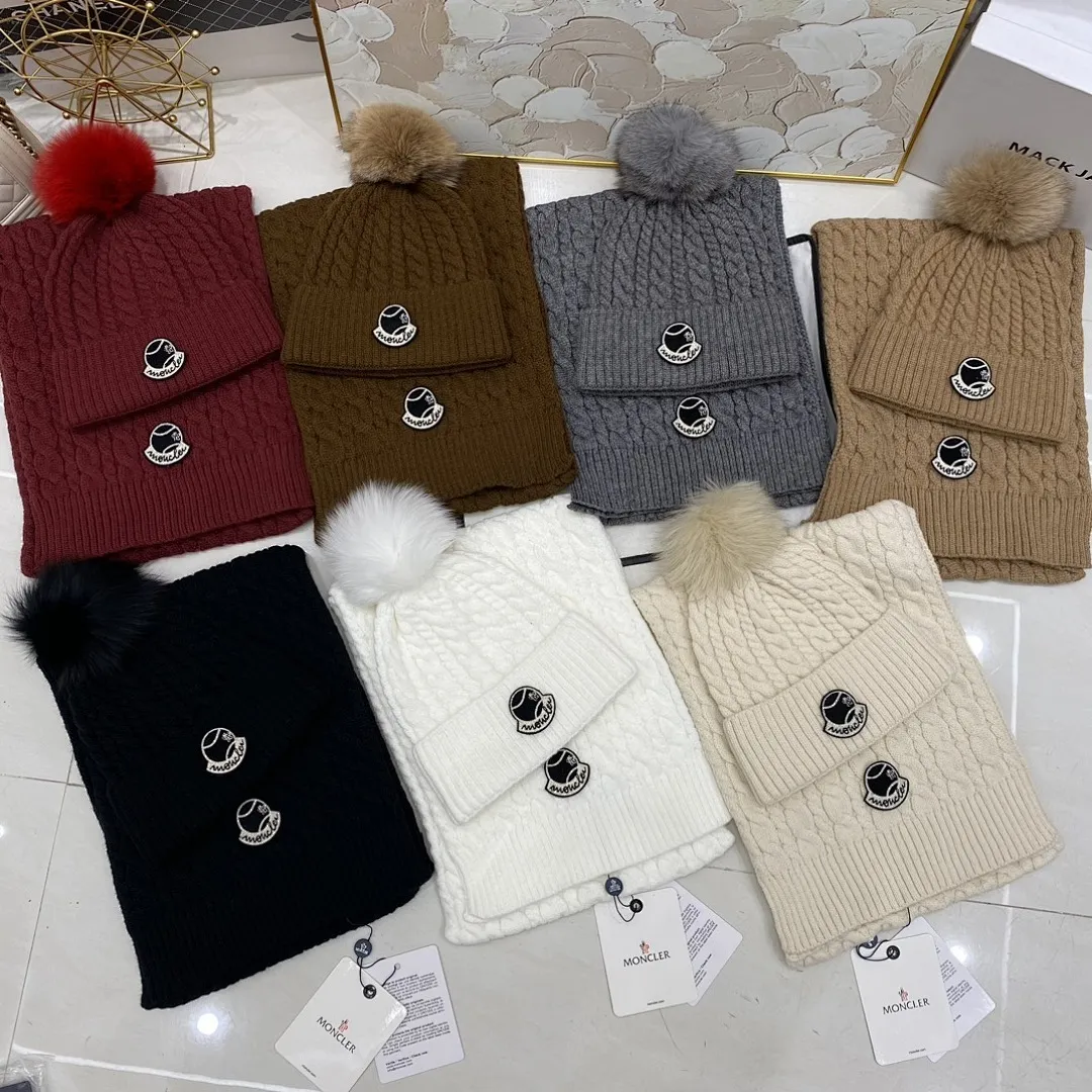 Moncler蒙口 麻花羊绒针织帽(狐狸毛球)+围巾🧣