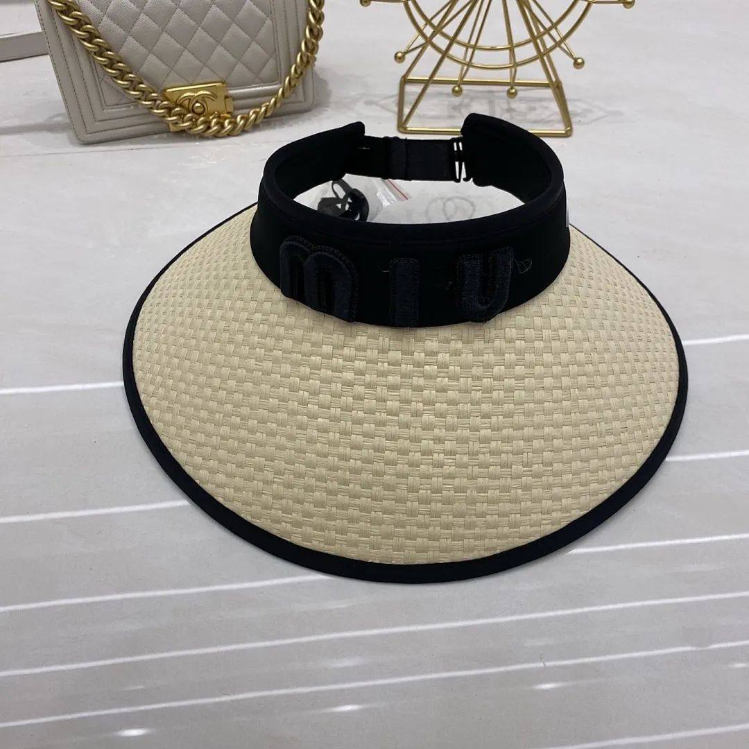 miumiu缪缪 空顶帽