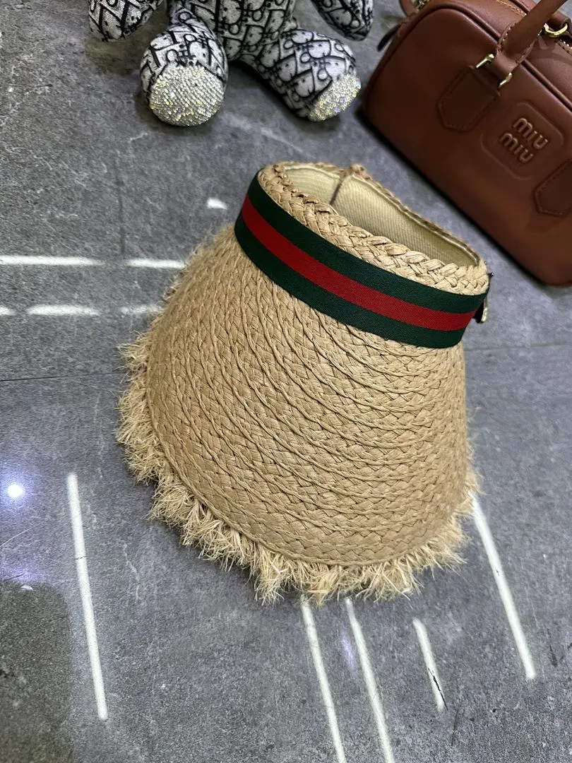 Gucci 草编手工爆款钩针防晒空顶帽👒👒‼️🔥