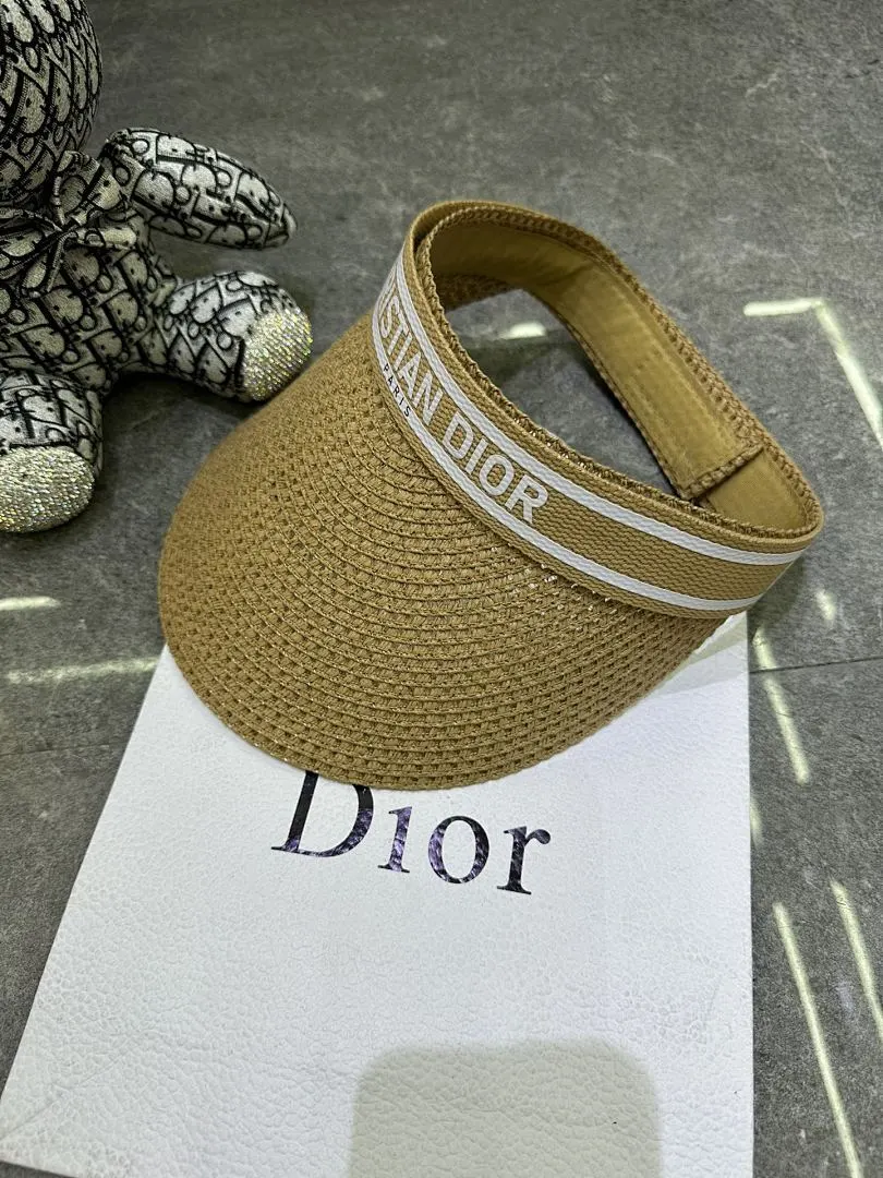 迪奥爆款空顶帽