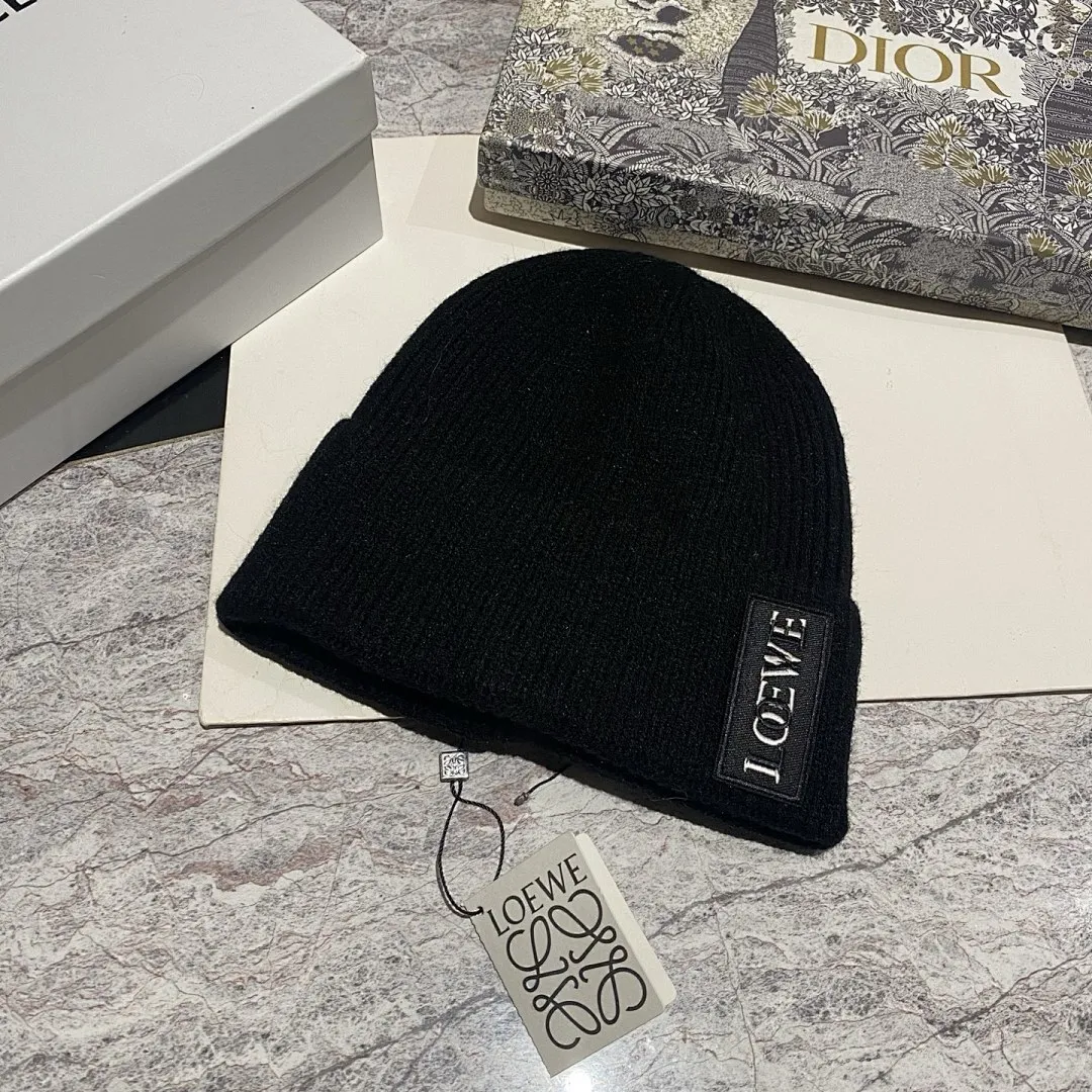 LOEWE 羊绒针织帽