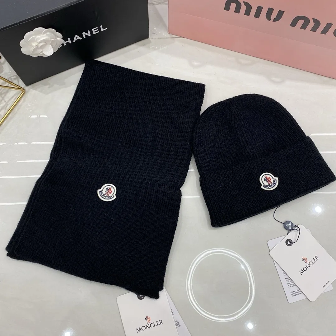 Moncler 两件套 羊绒针织帽+围巾🧣