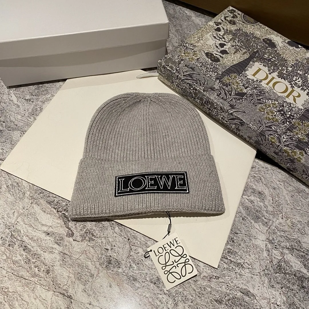 LOEWE 羊绒针织帽