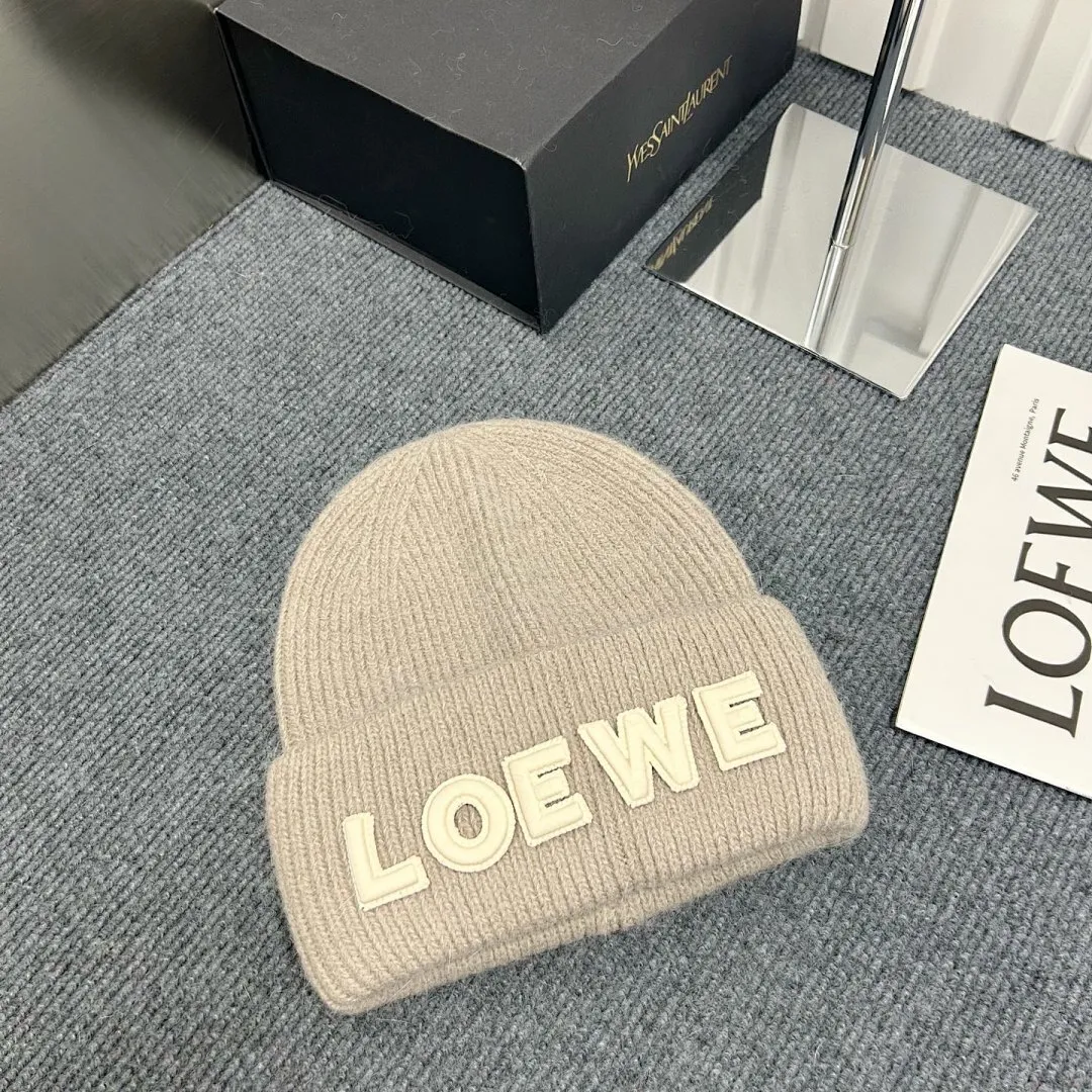 爆单LOEWE兔毛针织帽回货回货🔥✈️✈️