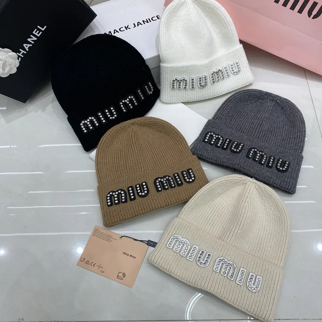 MiuMiu 羊绒针织帽