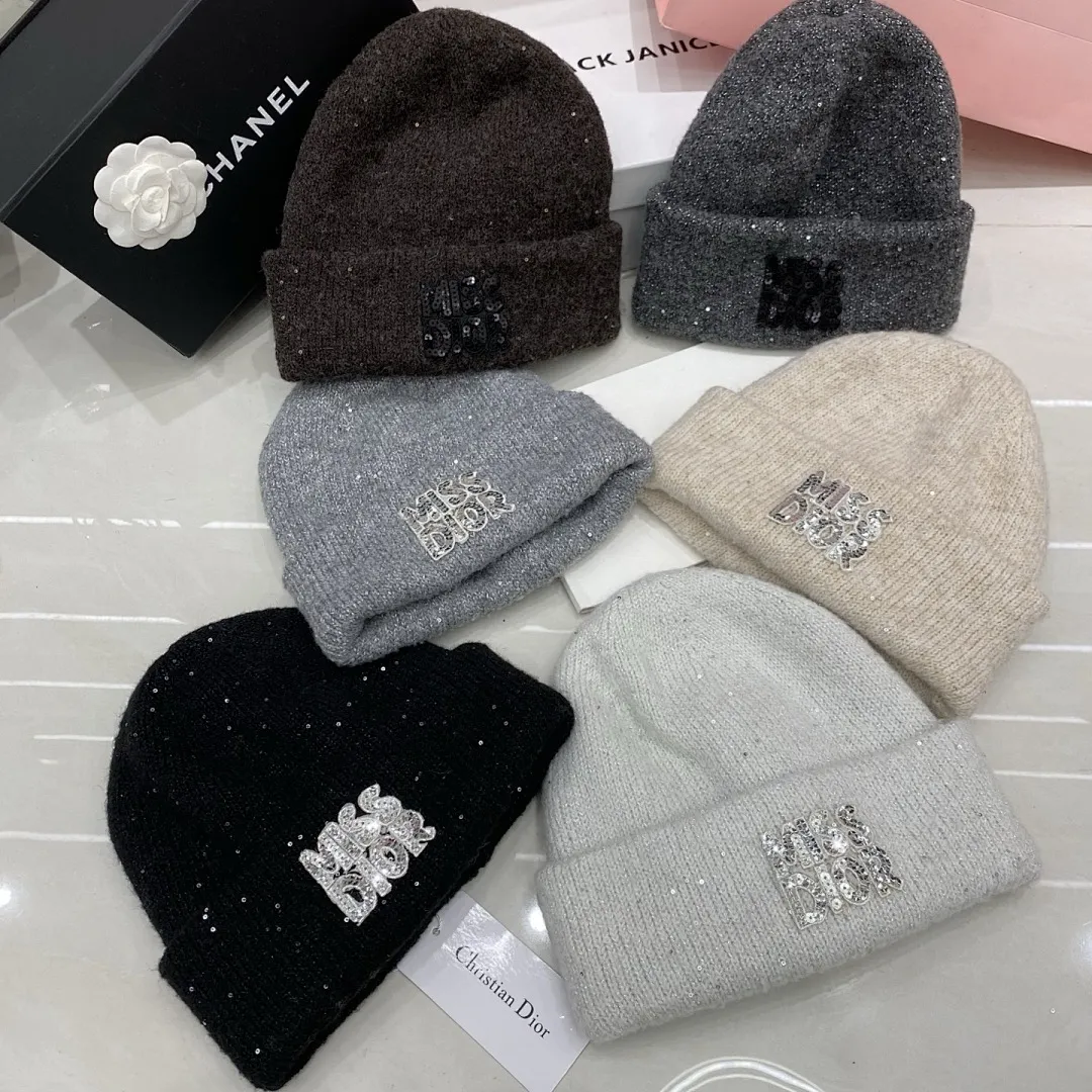 Dior 亮片针织帽