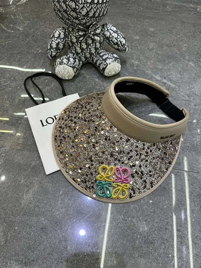 罗意威爆款亮片空顶帽