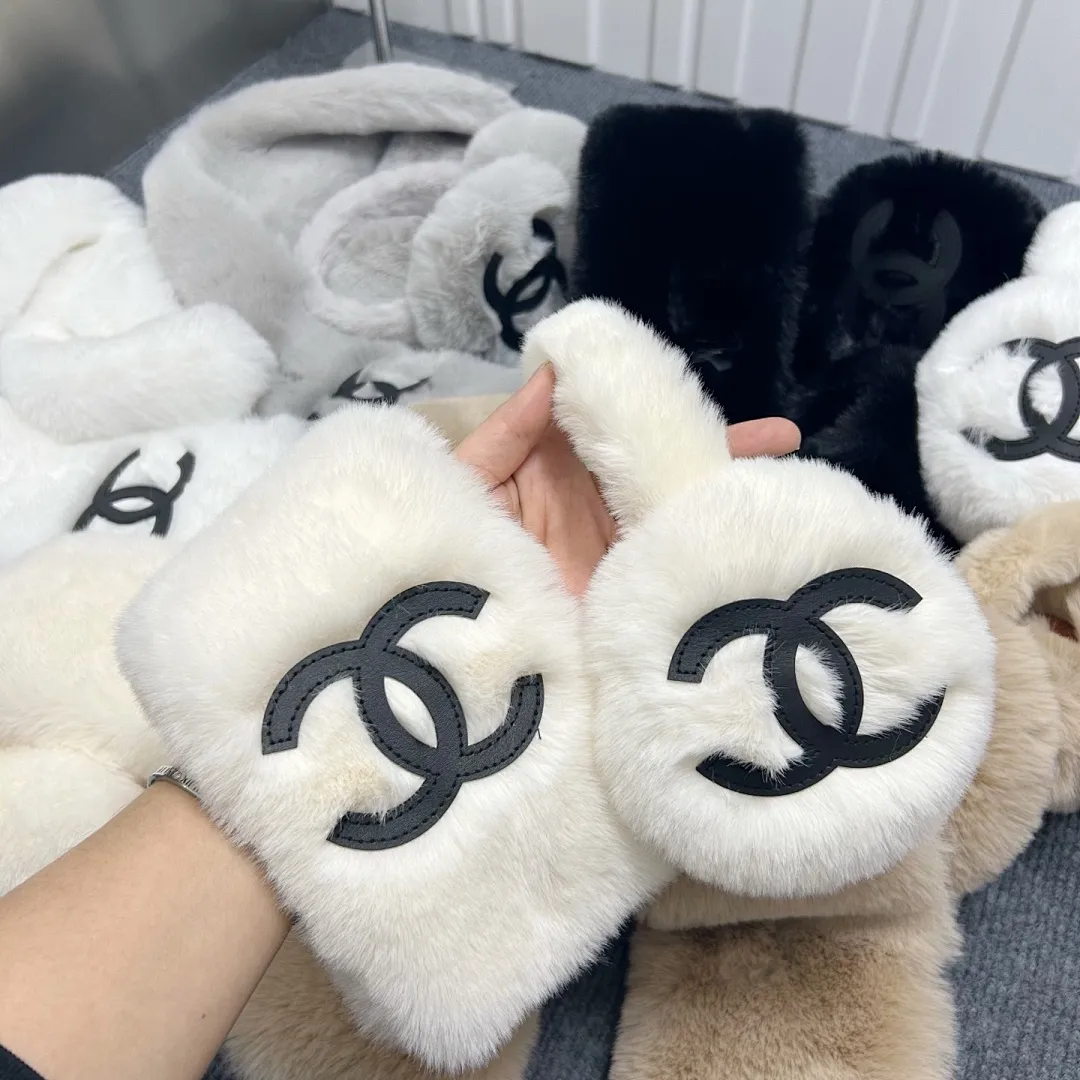 爆单小香风 耳罩+围脖套装🔥✈️