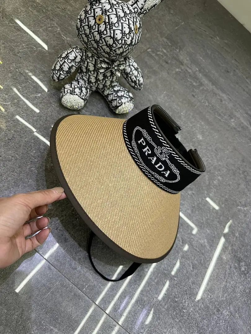 普拉达超大檐空顶帽