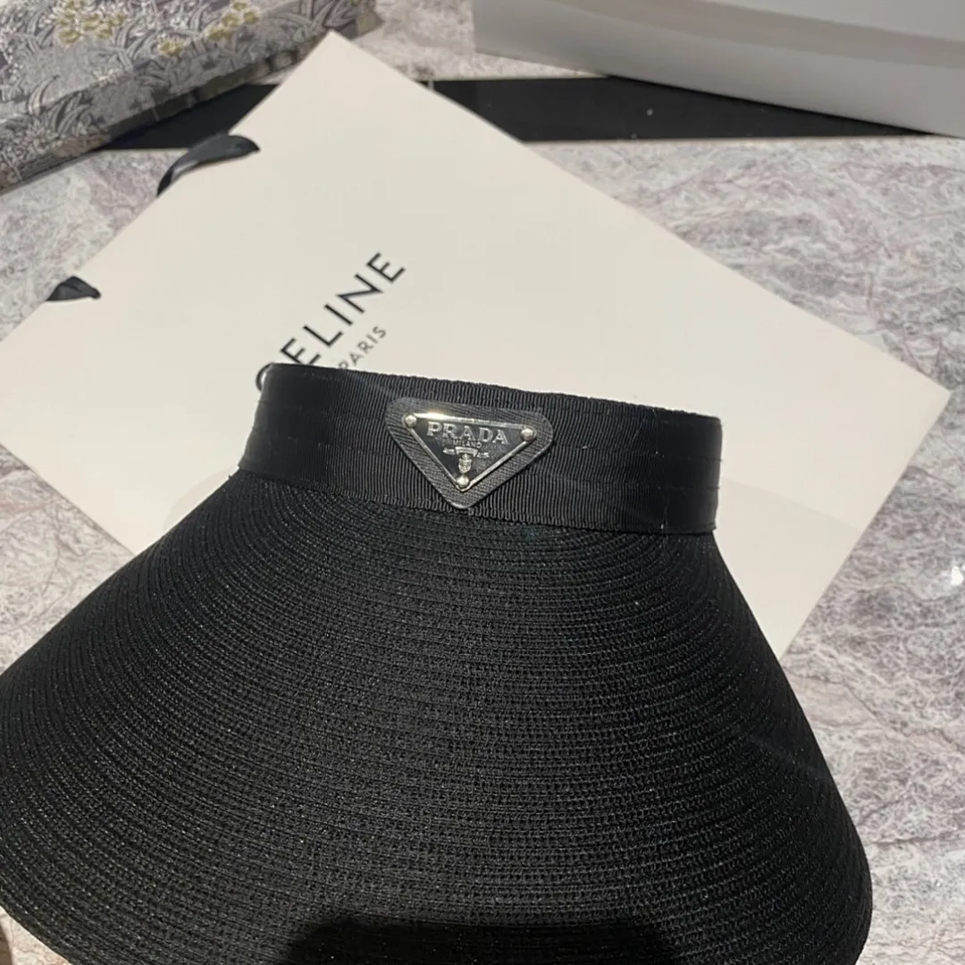 普拉达新款大檐空顶帽