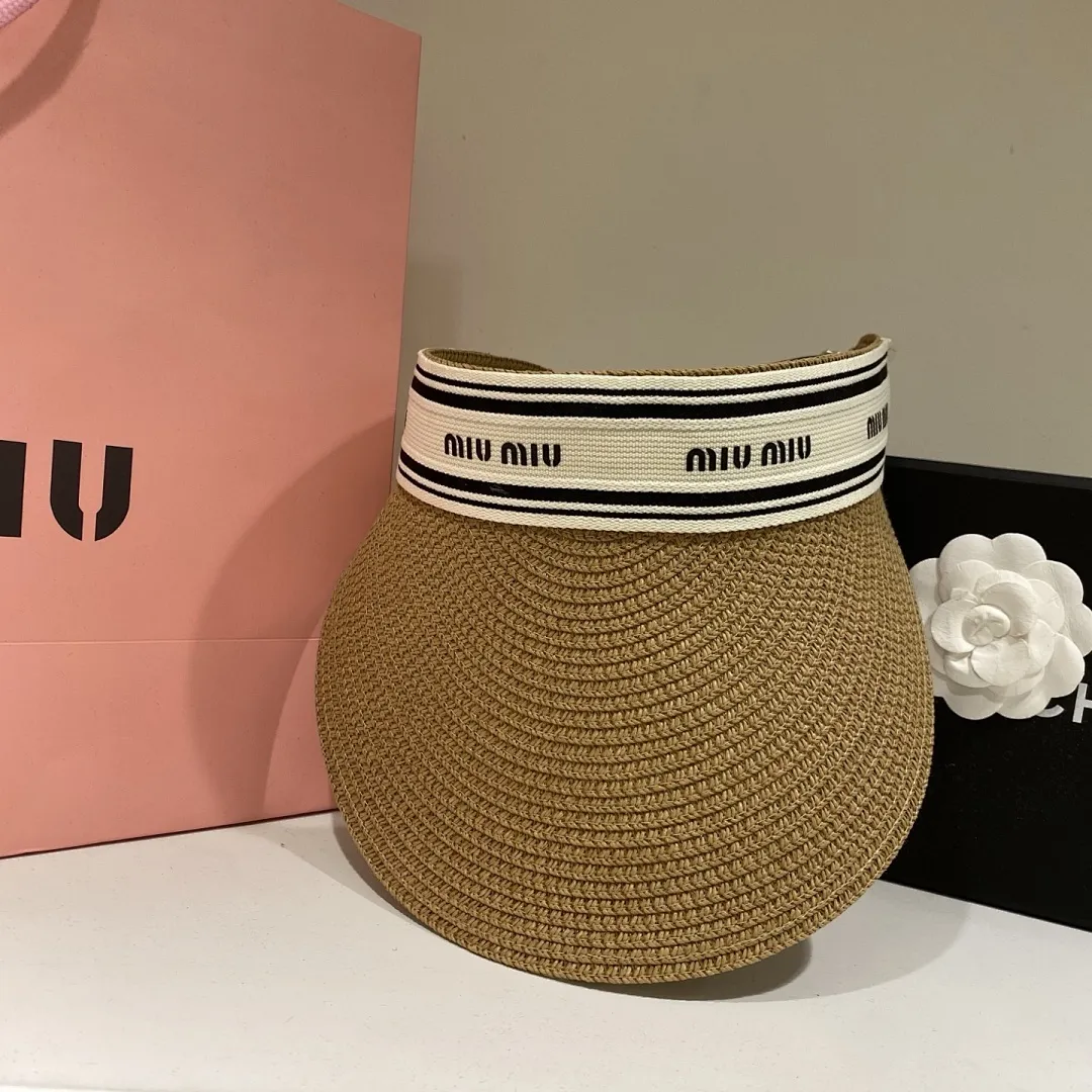 miumiu缪缪 空顶帽