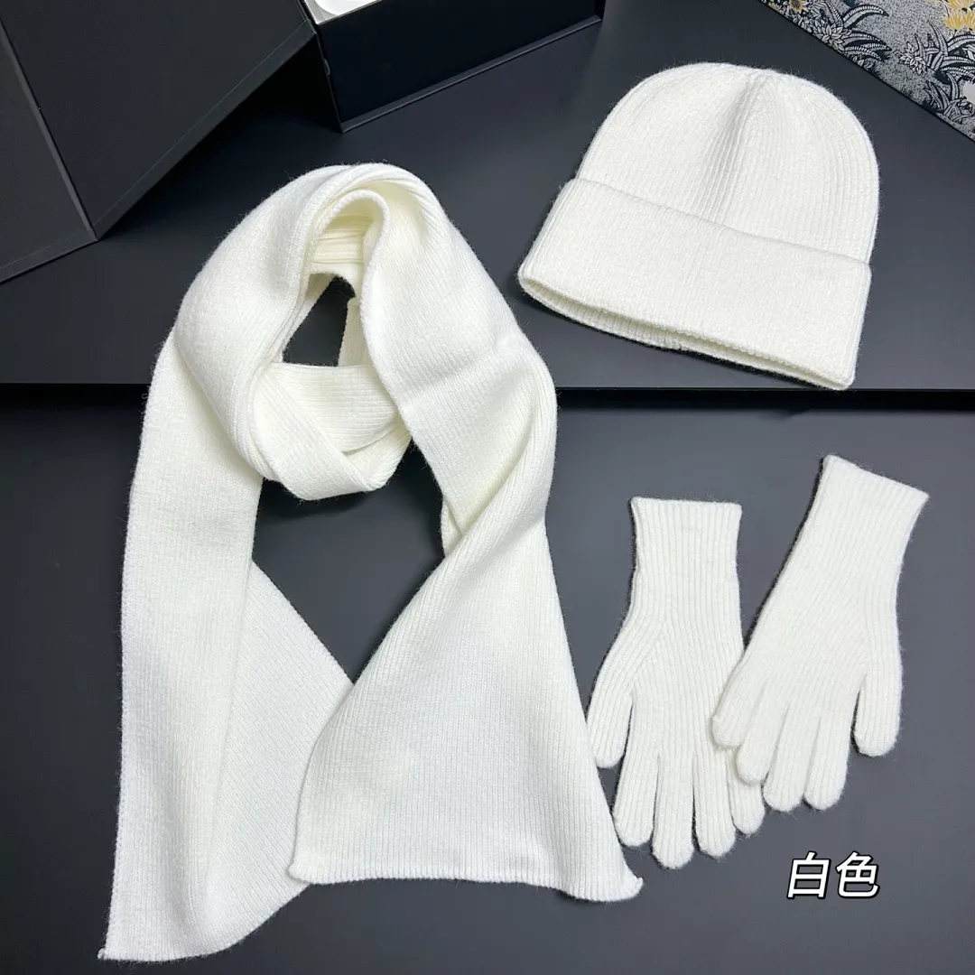 净版 毛线帽+围巾+手套 三件套❤️🆕