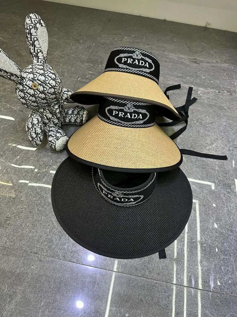 普拉达超大檐空顶帽