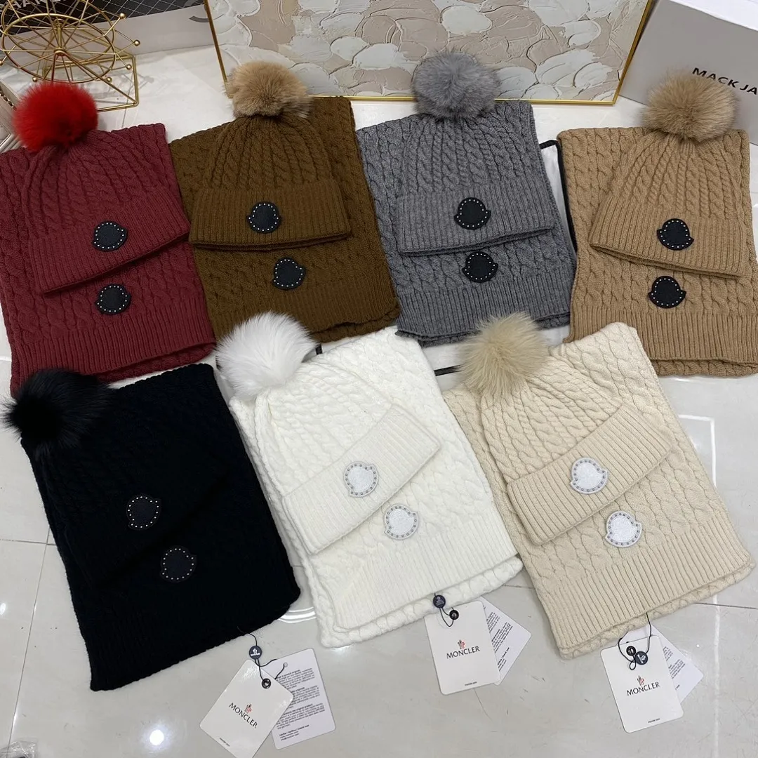Moncler蒙口 麻花羊绒针织帽（狐狸毛球）+围巾🧣
