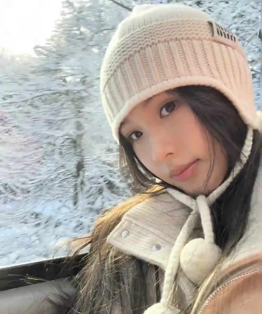 📦❥—秋冬爆款 ⚜️Miu针织护耳帽 💫 明星 网红同款高端货 🖤白色 灰色