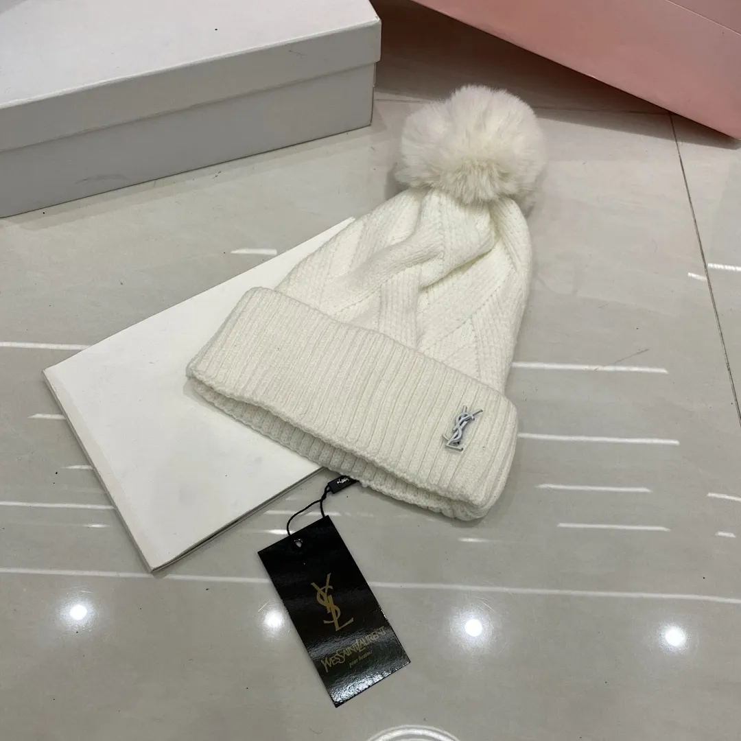 YSL 羊绒针织帽