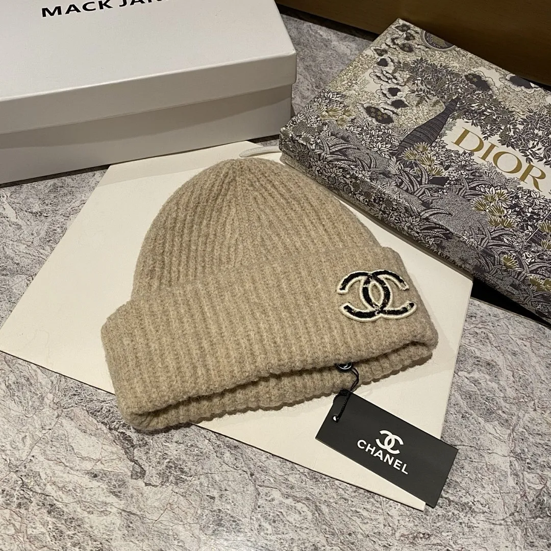 Chanel 羊毛针织帽