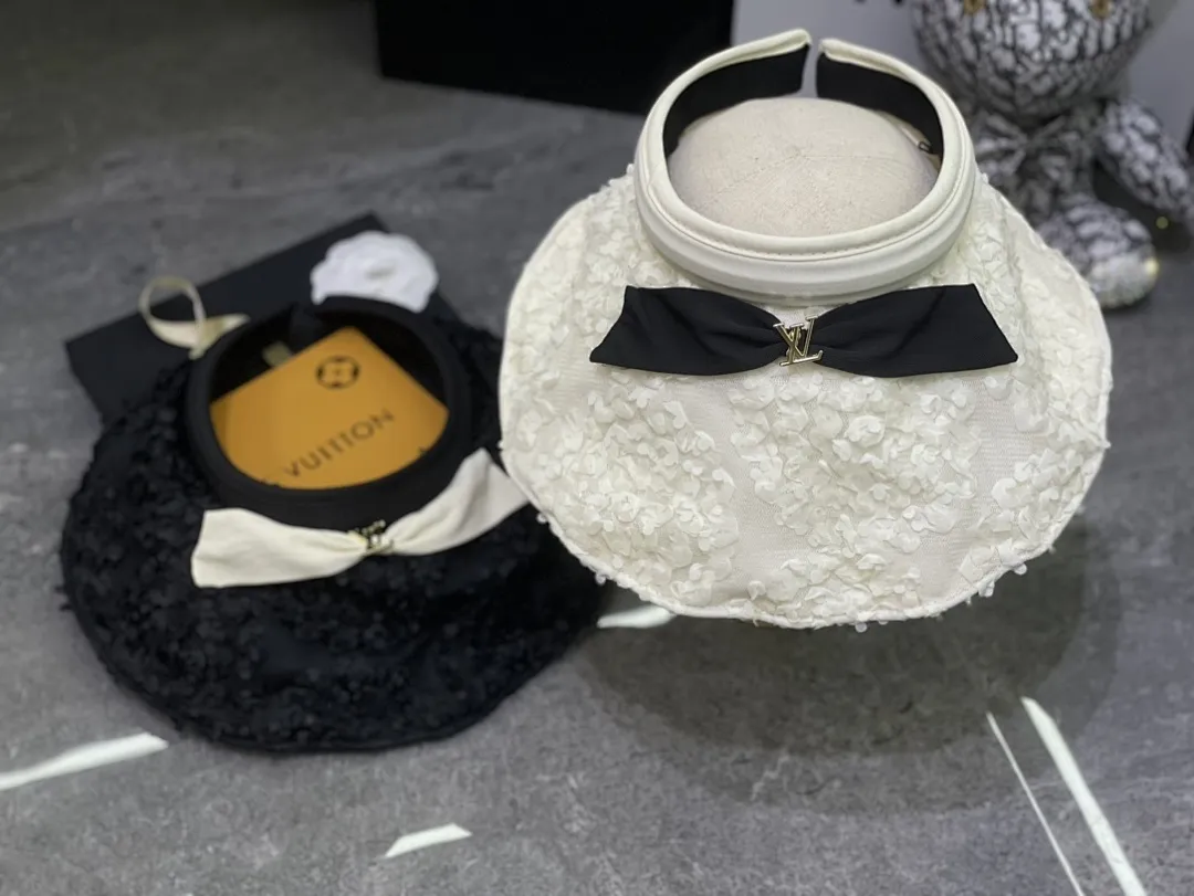 Lv 蝴蝶结蕾丝空顶帽