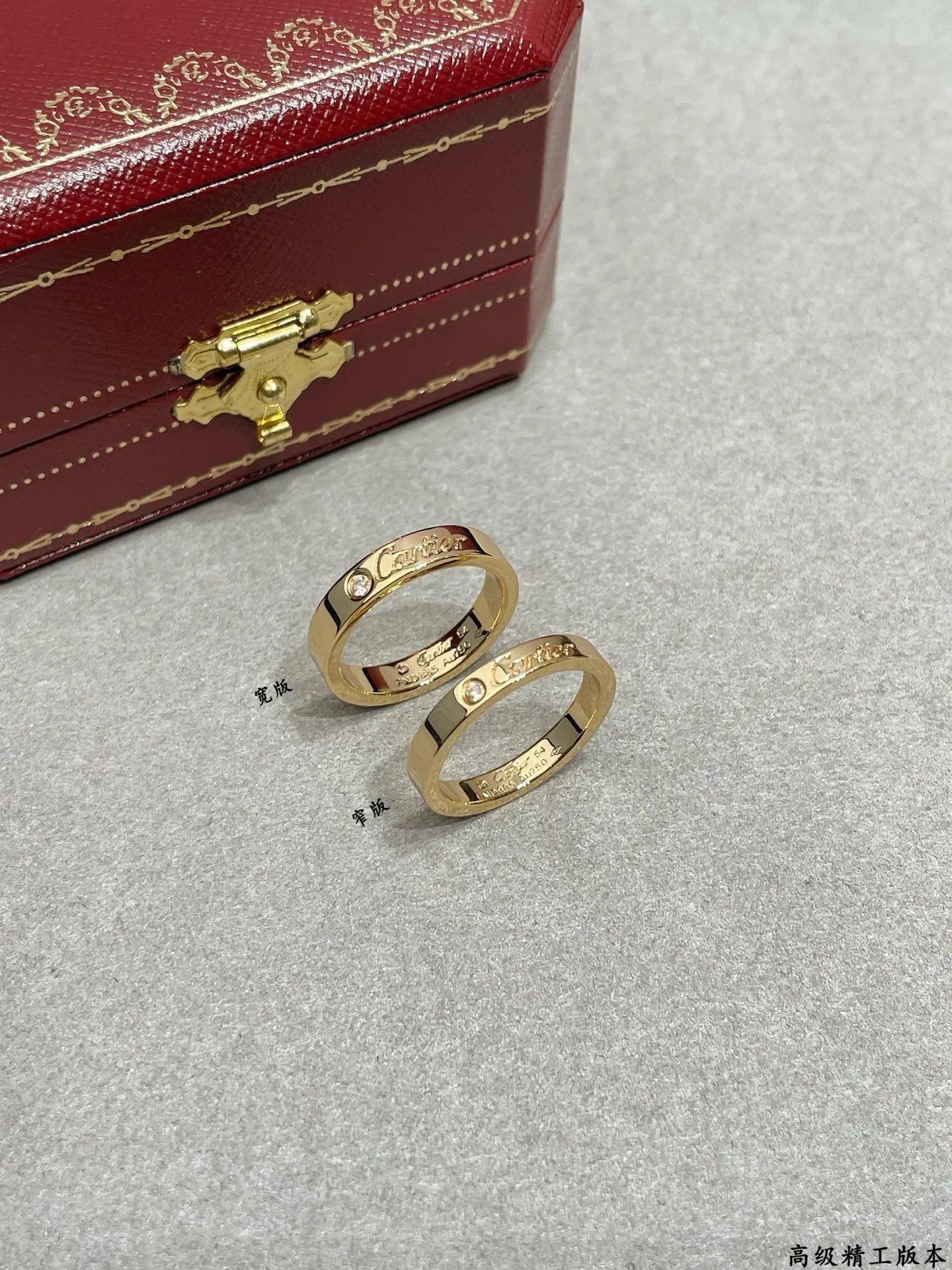 P80V金材质 窄版5140170。码数5678 卡地亚CNC窄版英文戒指💍最受欢迎的一款戒指💍💋💄 永恒经典 近年来很火 高端 高碳钻微镶嵌材质 一样的工艺 不一样的价格 真金质感