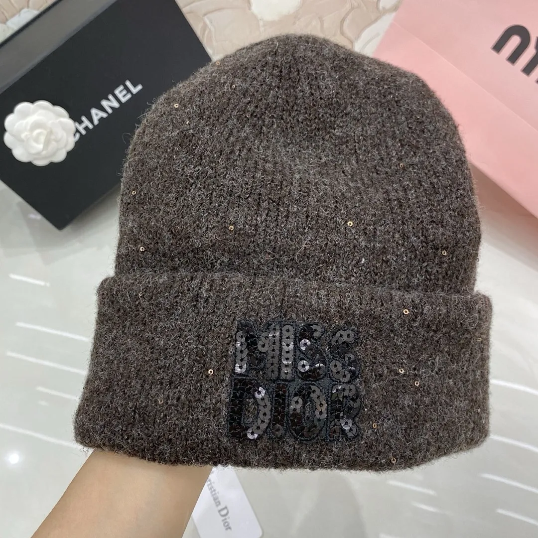 Dior 亮片针织帽