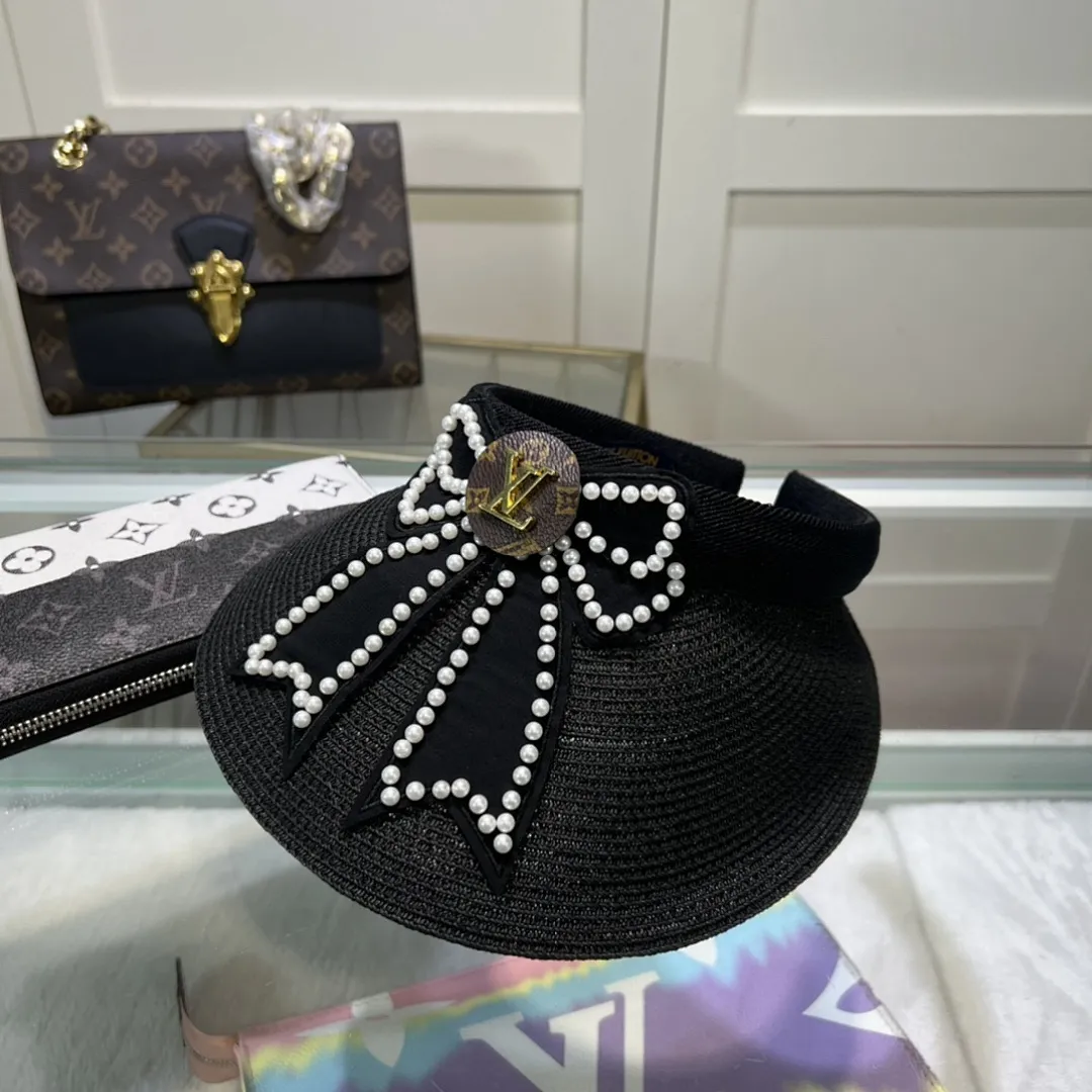 LV👒专柜新款路易威登家刺绣