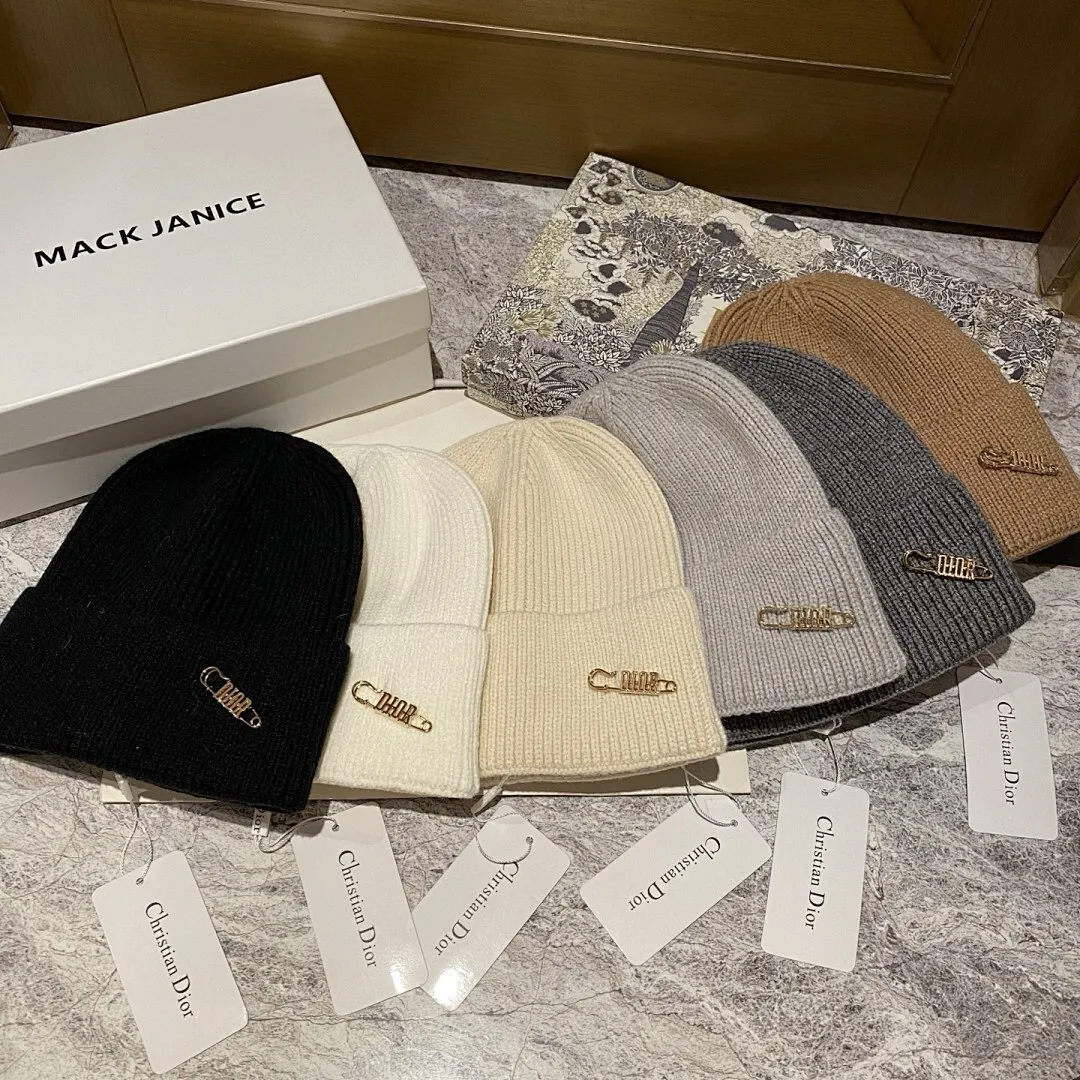 DIOR 羊绒针织帽