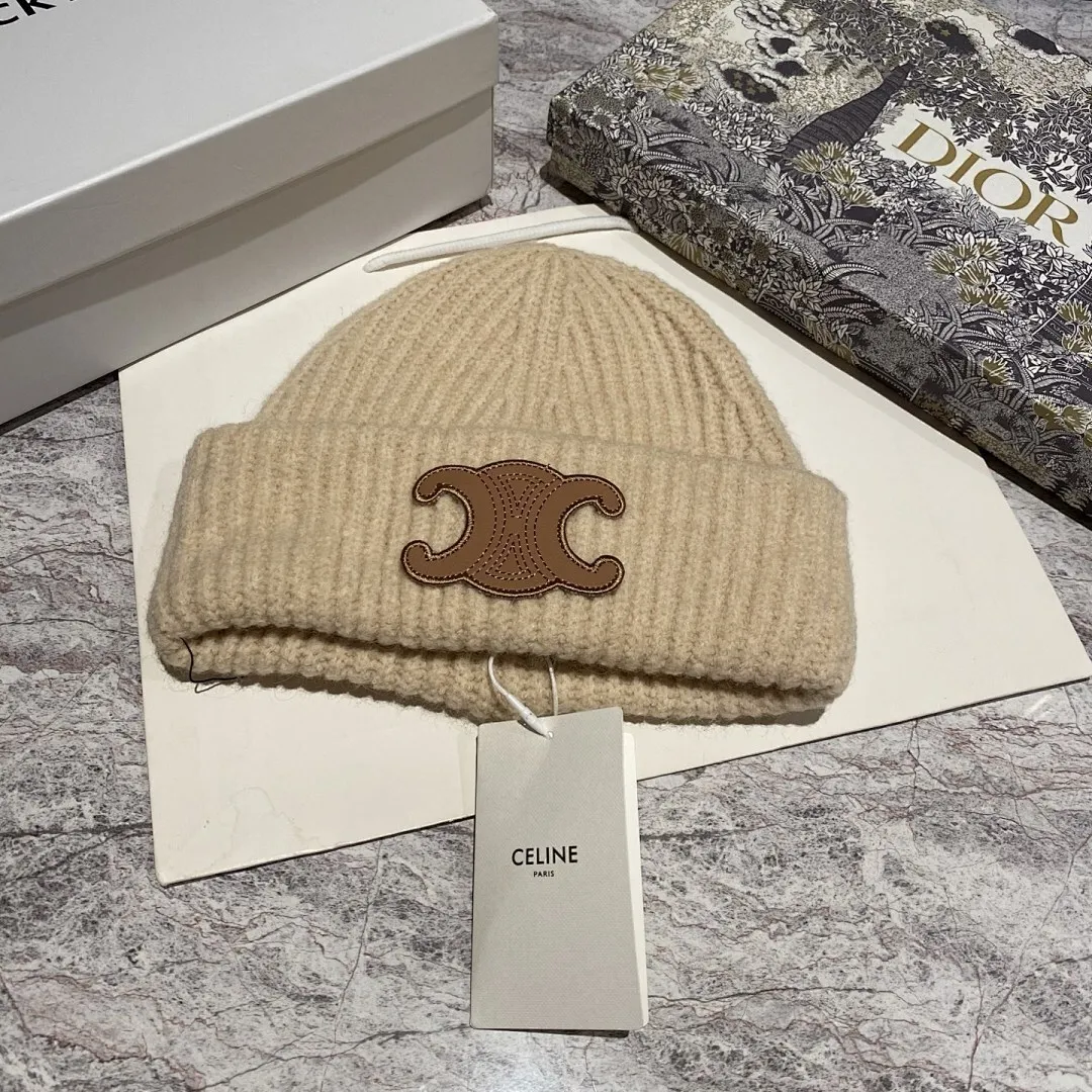 Celine 羊毛针织帽