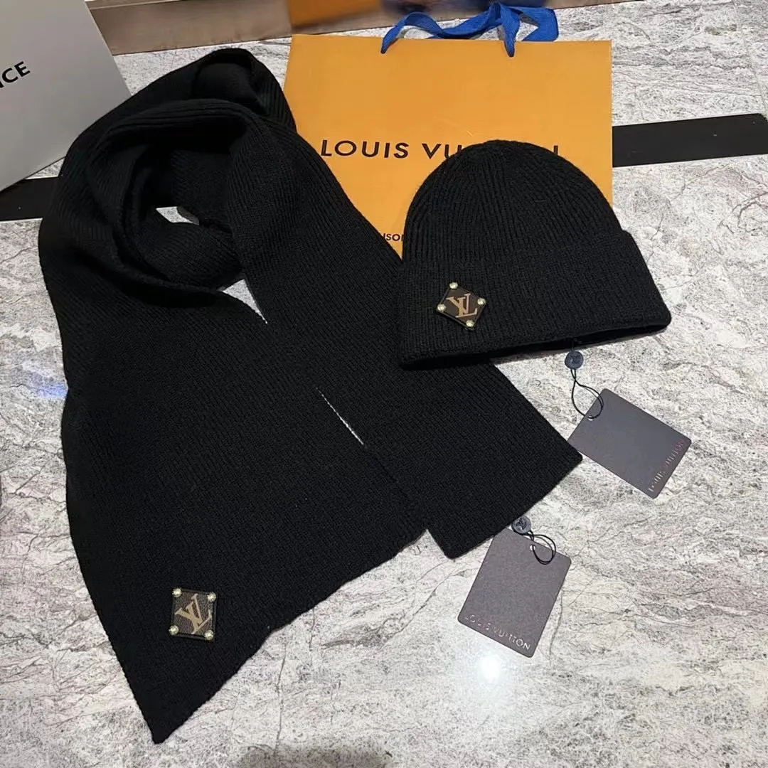 Lv 羊绒针织帽+围巾🧣