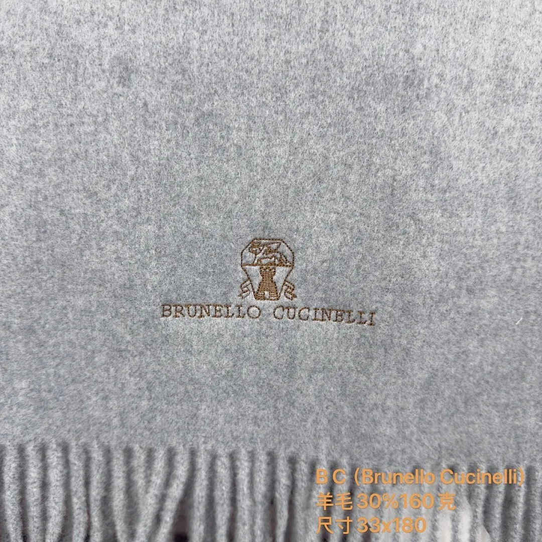 B C（Brunello Cucinelli） 羊毛30%160克 尺寸33x180