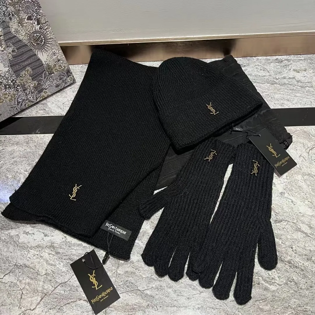 YSL 三件套 羊绒针织帽+围巾🧣+手套🧤