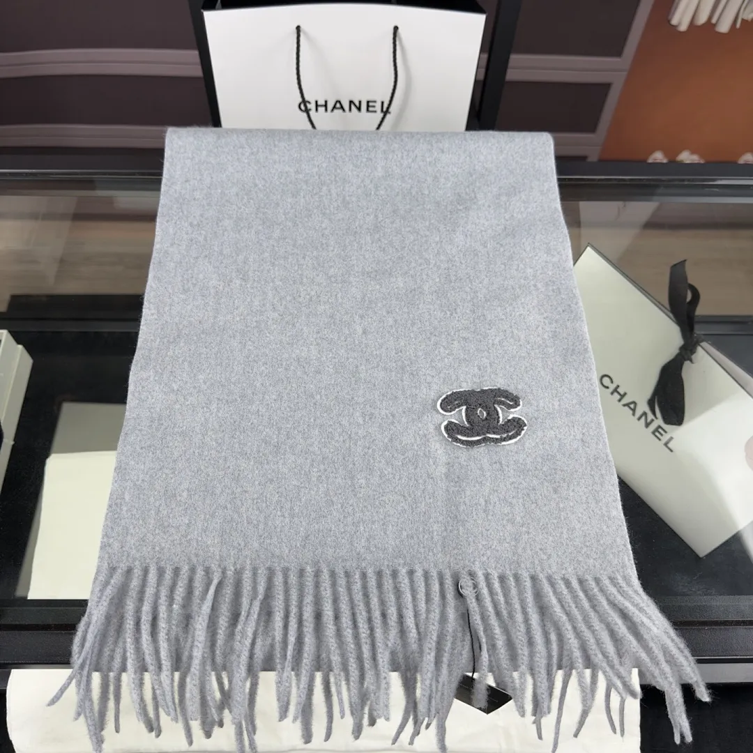 小香 单条围巾30%羊毛