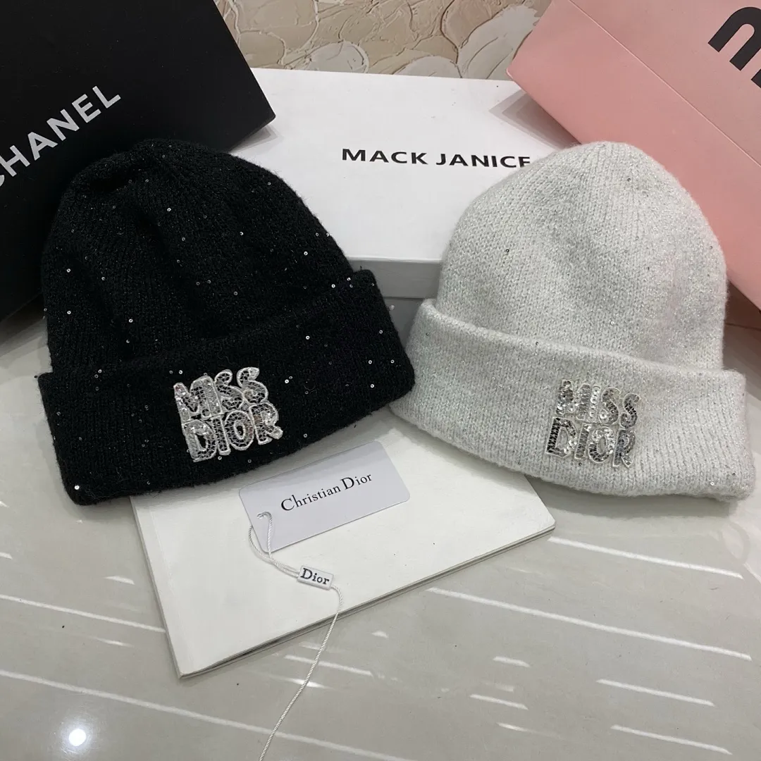 Dior 亮片针织帽
