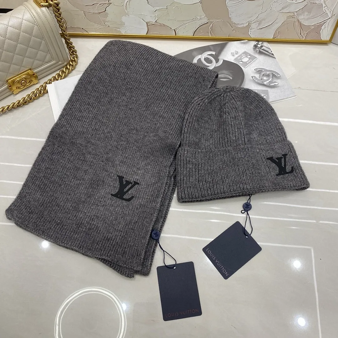 LV 两件套 羊绒针织帽+围巾🧣