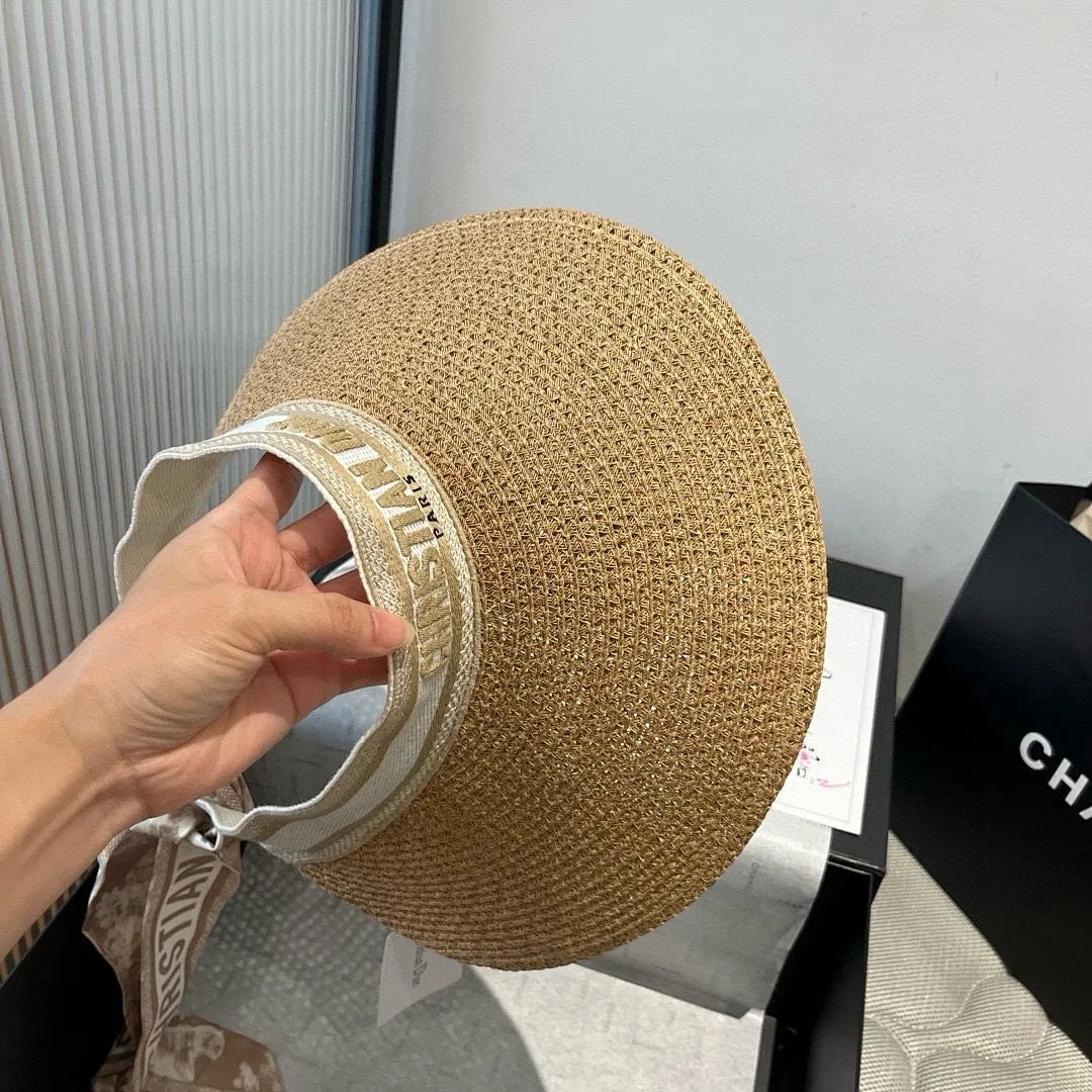 原单货，高颜值女孩必备DIOR夏日新款丝巾遮阳帽大帽檐 我顶着大太阳，只想为你撑伞 没人为你撑伞，那就来顶DIOR遮阳帽[耶]