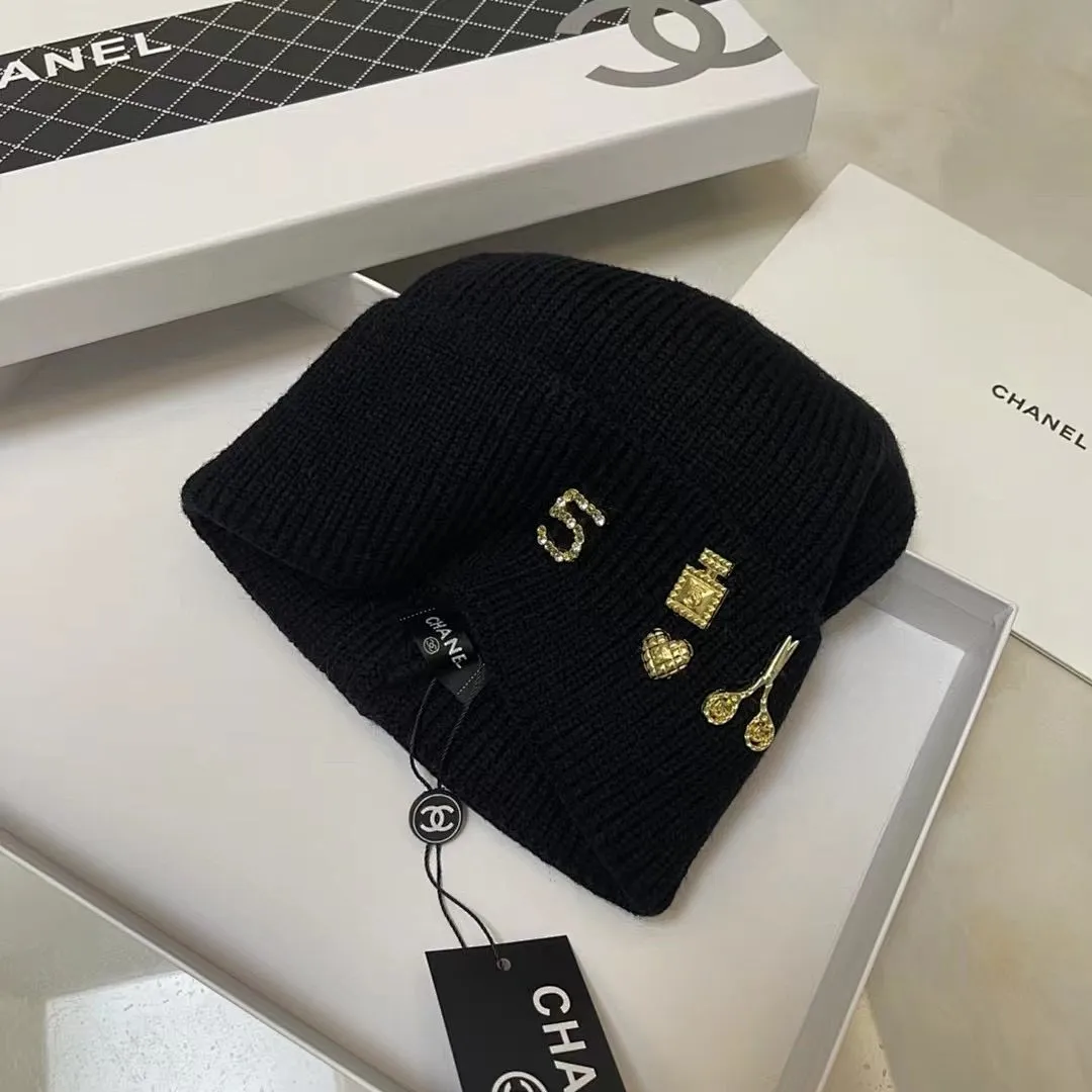 Chanel 羊绒针织帽