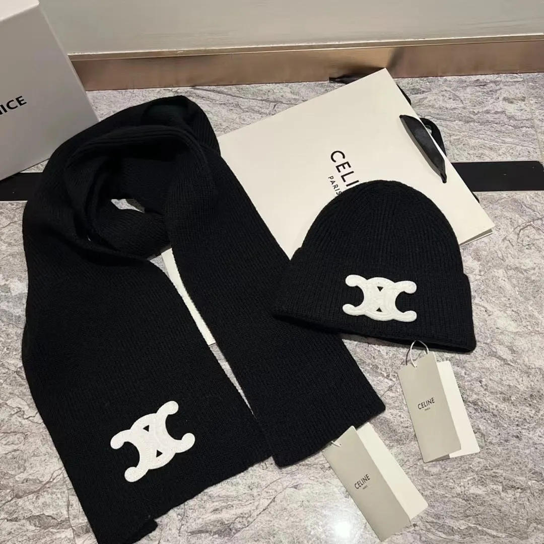 Celine 羊绒针织帽+围巾🧣