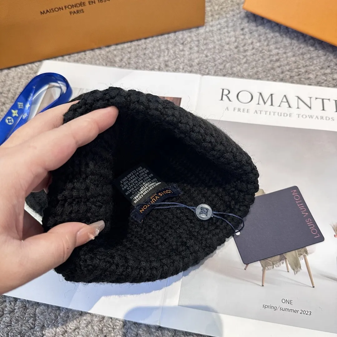 Lv路易威登专柜货,针织毛线帽,男女同款 正品开模