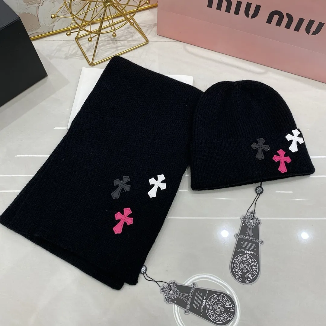 克罗心 两件套 羊绒针织帽+围巾🧣