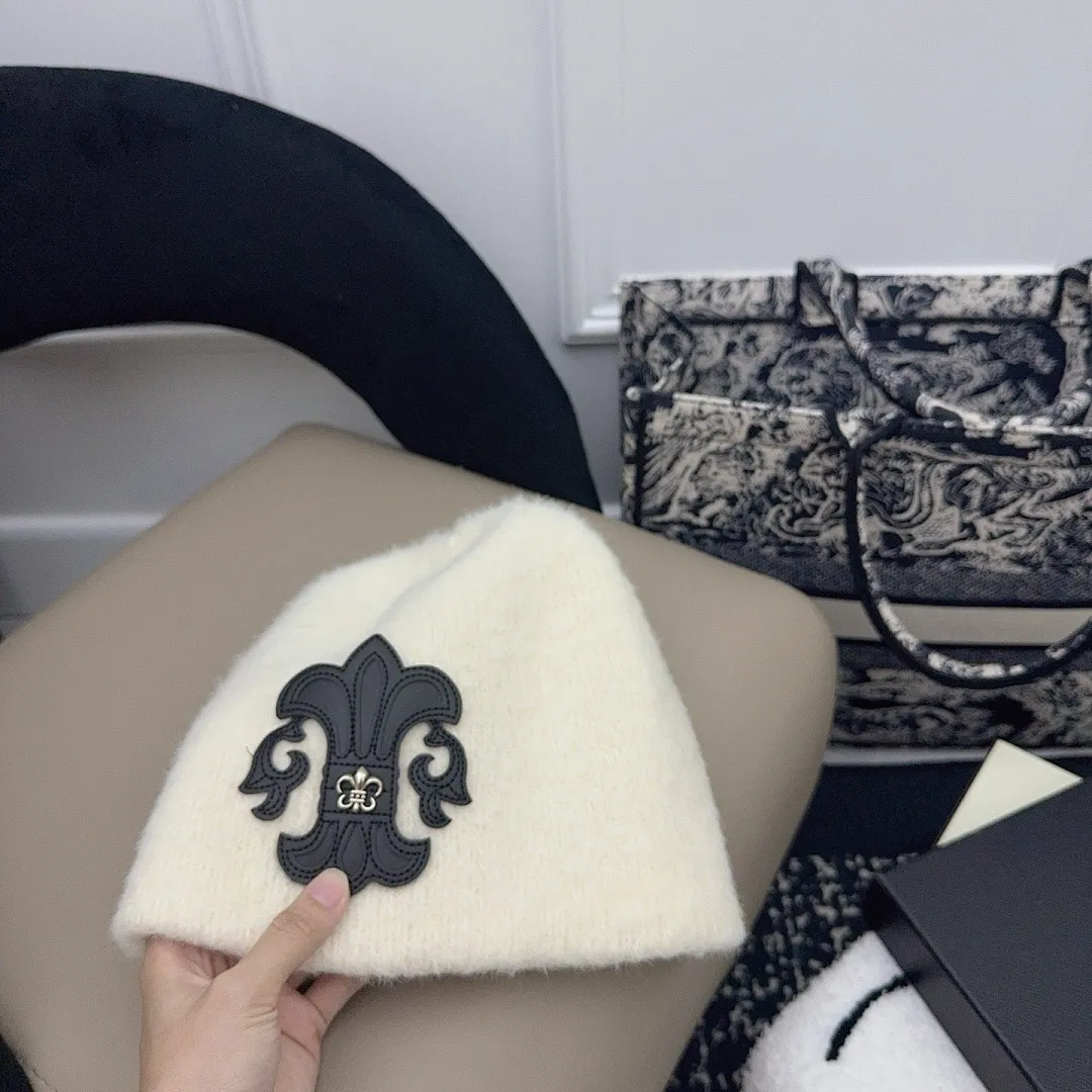 跑量🉐55 克罗心～爆款堆堆帽！