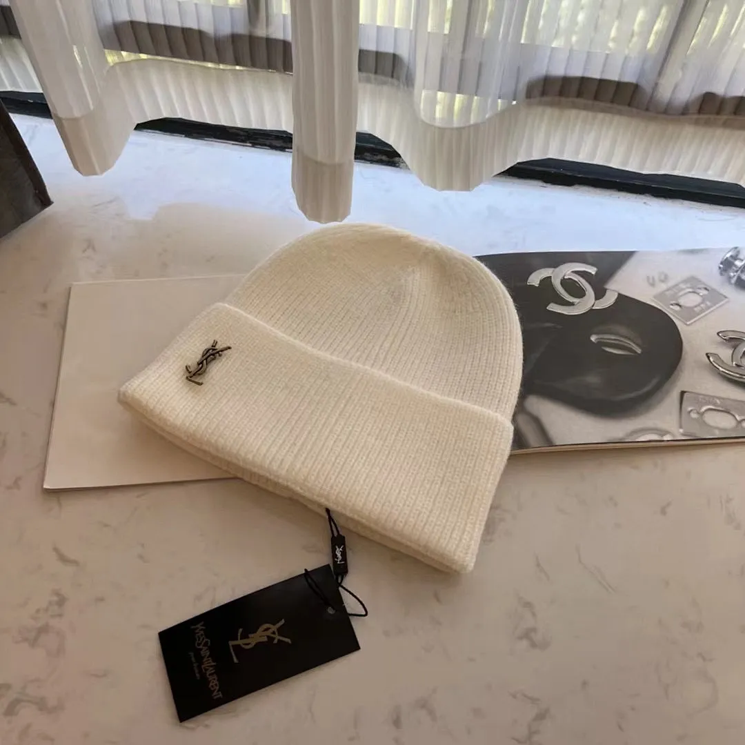 YSL 羊绒针织帽