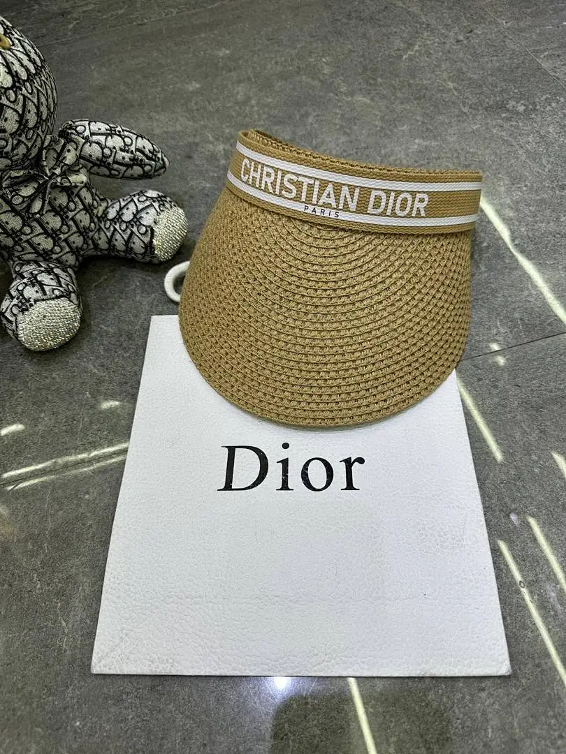 迪奥爆款空顶帽