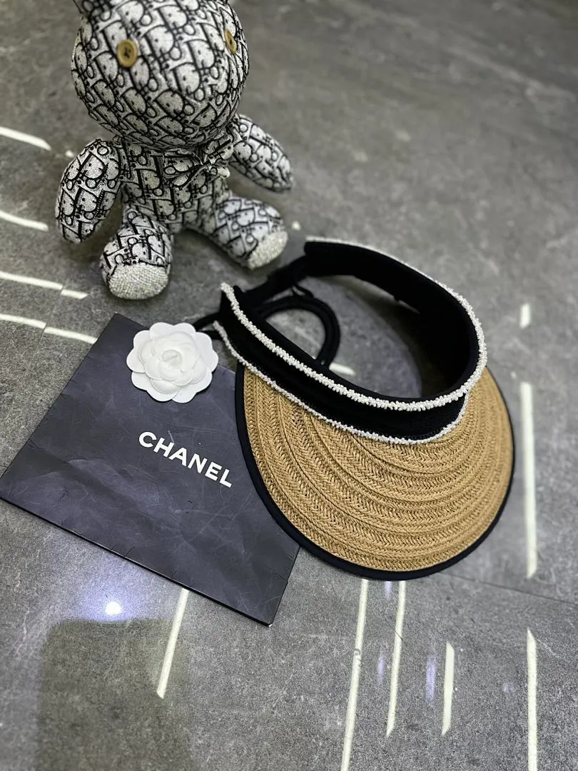 香奈儿爆款空顶帽👒👒超大檐黑胶防晒设计.🔥🔥🔥